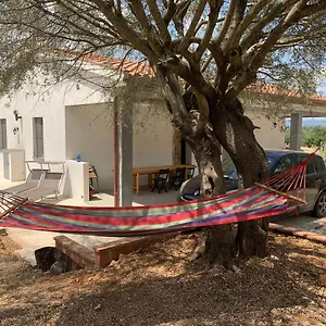 https://sa-domu-e-muru.in-sardinia.net
